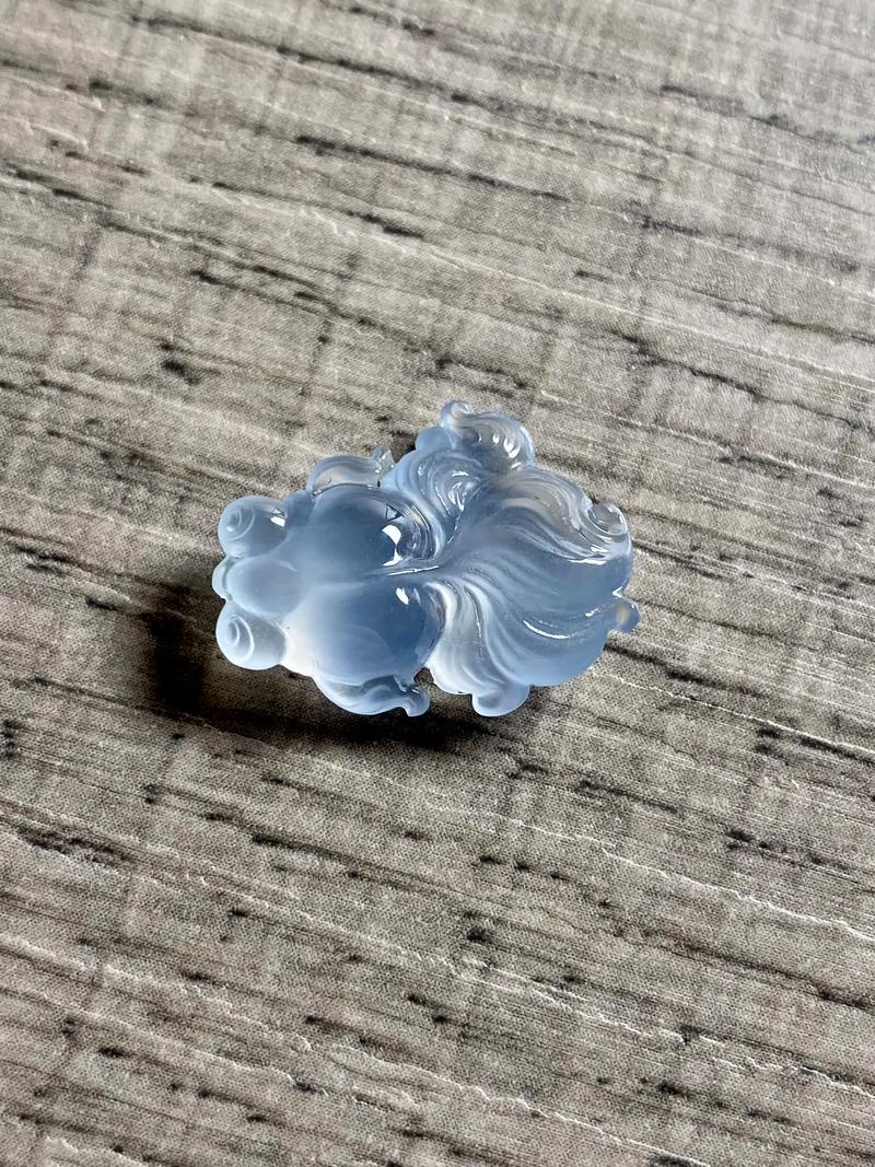 瓷器与玉器：中国传统工艺的璀璨明珠