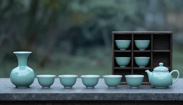 艺术品展销的使用与维护建议